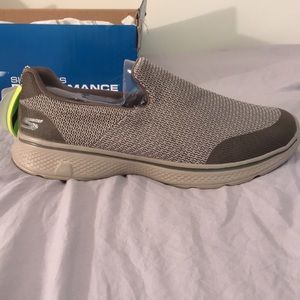 Men’s Sketcher Sneakers